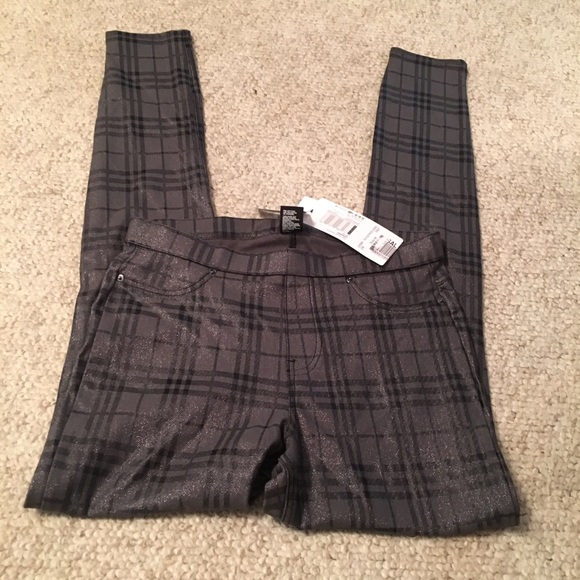 Hue Metallic size small plaid leggings in NWT - Picture 7 of 8